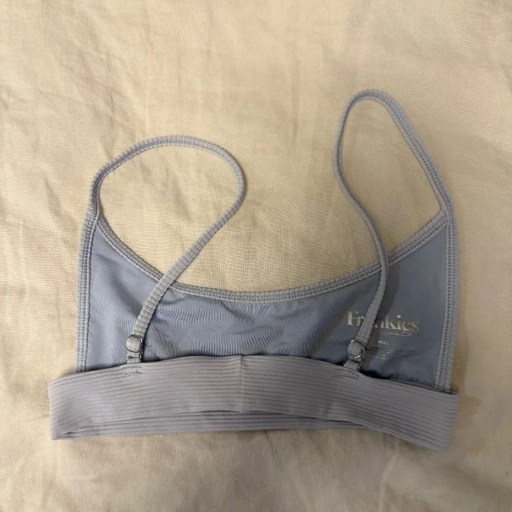 Frankies Bikinis Gavin Top and Enzo Bottom in Cloud - top small, bottom medium - Picture 6 of 11